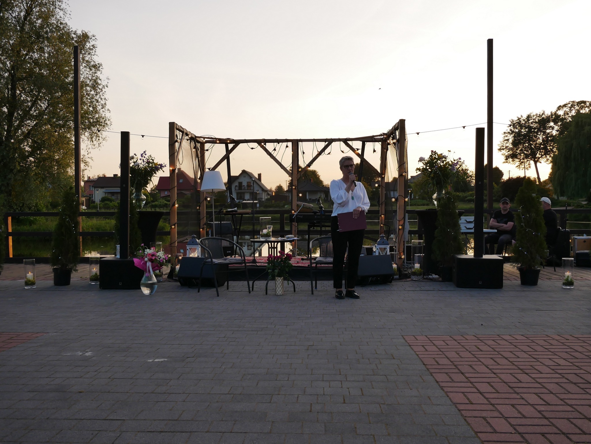 Koncert na molo - Przedwieczór i wieczór poezji Iwony Folusz